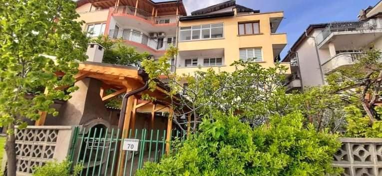 Appartement Family House Primorsko Extérieur photo
